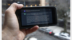 AI 잡는 ‘AI 감별기’ 나왔다… 오픈AI가 개발한 감별기 사용법은?