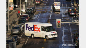 페덱스, 관리직 10% 감축…리비안, 추가 감원 나서
