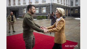 EU, 10차 대러 제재 추진…‘러 기소’ 국제센터 설립도