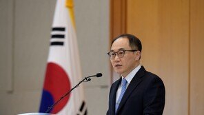 이원석 “침몰하던 검찰, 다시 뛰기 시작…휘둘리지 마라”