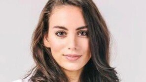 오픈AI CTO “챗GPT 악용될 수도…정부-인문학자 개입 규제 필요”