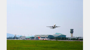 전세기 타고 무안공항 입국한 태국 관광객 12명 연락 두절