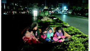 새벽 4시 지진, 규모7 넘는 여진 연타… “재앙 상황” 사상 급증 