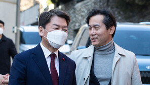 安측 “철수는 없다…‘대통령실은 중립’ 그 한마디 왜 못하나”