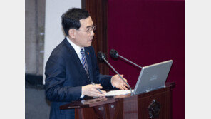 이창양 산업장관 “LNG 비쌀때 구매해 난방비 폭등? 근본원인은 文정부 탈원전”