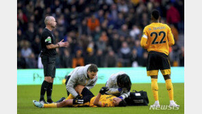 리버풀전 펄펄 날았는데…또 부상에 신음하는 황희찬