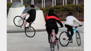 [날씨]전국 대체로 포근…낮·밤 기온 변화 ‘유의’