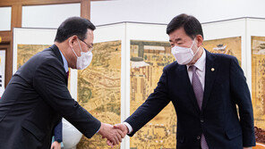 주호영, 李탄핵안 두고 金의장 면담…“합의 안된 일정 잡지 말아야”