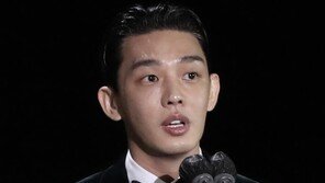 배우 유아인, 프로포폴 상습투약 혐의로 경찰 조사