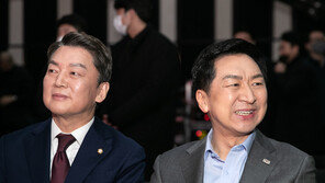 김기현 “본선서 압승으로 보답” 안철수 “다수당 지휘관될 것”