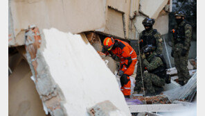 한국 긴급구호대 활동 이틀째… 추가 생존자 구조 소식은 ‘아직’