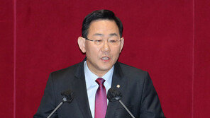주호영 “이재명, 부정부패 혐의…국회 위신 떨어뜨려”
