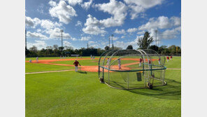 ‘잘할 땐 당근·실수 땐 불호령’…SSG, 즐거운 긴장감 속 2연패 준비 중