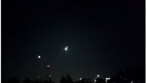 영국 밤하늘 대낮같이 밝힌 소행성 폭발 장면[영상]