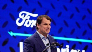 저가 배터리 필요한 포드, 中CATL과 합작… 국내 배터리업계 ‘당혹’