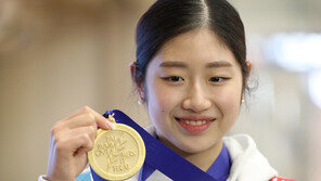 ‘김연아 이후 14년 만에 4대륙 우승’ 이해인, 팬들 환영 받으며 금의환향