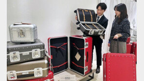 엔데믹 속 여행 매출 ‘껑충’… 갤러리아百, 늘어나는 여행객 잡는다