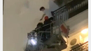 하노이 건물 8층서 한국인 투신 소동…경찰 매트리스 깔고 대치