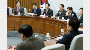 與 “불체포특권·방탄에 숨지 말고…체포동의안 가결해야” 李압박