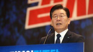 이재명 “5년 정권 뭐 그리 대수라고 겁이 없나…국민 책임 물을 것”