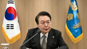 尹, 첫단추부터 노동개혁 ‘삐걱’…전열 다듬어 고삐 죈다