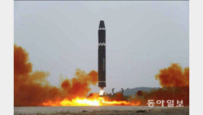 北 노동신문 ICBM 발사 장면 공개[청계천 옆 사진관]