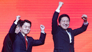 “안철수, 朴탄핵 앞장서” vs “김기현 투기의혹 검증 왜 막나”