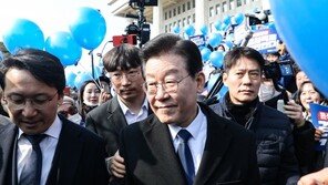 [사설]검찰 ‘정치언어’도, 이재명 장외집회도 모두 멈추라