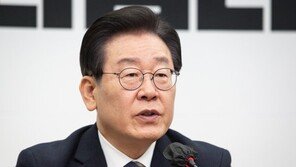 “거짓 화살에 맞서 싸우자” 이재명이 野의원들에 돌린 문자