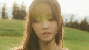 유주, 새 앨범 ‘O’…“알쏭달쏭한 이야기 담아”