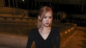 실종자 명단에 블랙핑크 로제?…中 드라마 ‘사진 무단도용’ 사과