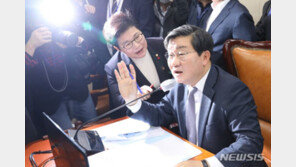 與 “입법 폭거 민주당, 노란봉투법 멈춰라”