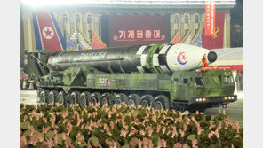 軍 “북한 ICBM 비행능력 보유… 재진입 기술은 검증 필요”