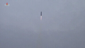 美 “北 탄도미사일 역내에 도움 안 돼…中도 원치 않아”