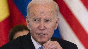 바이든 “동유럽도 보호하겠다”… 푸틴 “시진핑 방러 기다려”