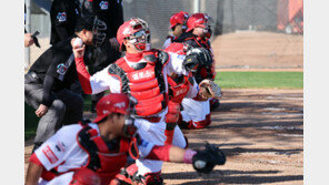 LA 기상 악화로 발 묶인 KIA, 26일 귀국…이창진·박찬호 2차 캠프 제외