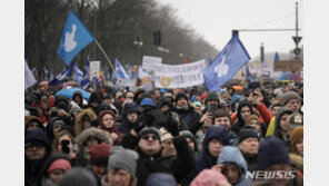 獨 베를린과 佛 파리서 우크라전 관련 반전 시위 개최