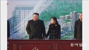 北 김주애, 이번엔 건설현장 등장…이달만 세 번째