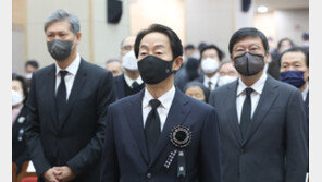 “우린 싸우지 말자” 박정희·YS·DJ·노태우 아들 한자리에…전재국·노건호도 거론