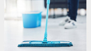 환자에 ‘재활목적’으로 청소시킨 병원…法 “치료받을 권리 침해”