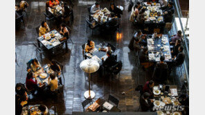 ‘김영란법 음식값’ 5만원 상향 검토…소상공인 “적극 지지”