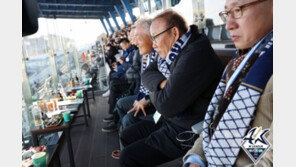 K리그2에 뜬 ‘쌀딩크’ 박항서…‘베트남 제자’ 반토안 응원