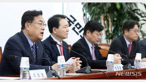 정진석 “이재명, 개딸로 피해갈 수 없어…대표 내려놓아라”