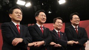 與 당대표 후보 마지막 TV토론…“4년 만에 망해” vs “대통령실 도 넘어”
