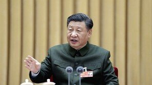 “시진핑, 모든 책임 지는 ‘독재자 딜레마’… 美로 화살 돌려”
