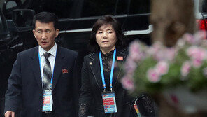 北中 고위급, ‘양회’ 끝나고 대거 소통…‘급’ 별로 친서 교환