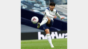 작년 9월 레스터시티전 손흥민 왼발 감아차기골, 런던 풋볼 ‘올해의 골’에