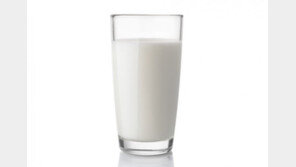 우유 소비량 줄었다…‘제조사·브랜드’ ‘가격’ 보고 결정