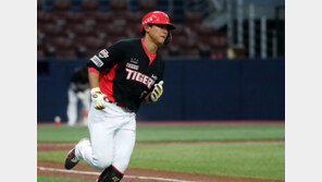 KIA 김도영, 요키시 상대 솔로포 쾅…시범 경기 2호 아치