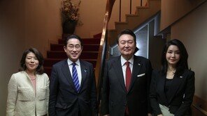 尹-기시다, 긴자 유명 식당서 부부 만찬…“기시다 직접 선정”